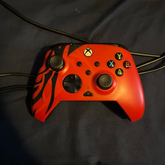 Xbox Console with Red Controller and Game Bundle - Picture 4 of 5